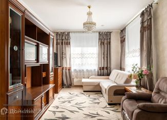 Сдам 2-ком. квартиру, 70 м2, Санкт-Петербург, проспект Медиков, 10к6, Петроградский район