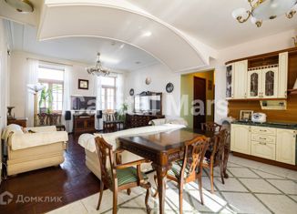 Сдается в аренду 4-комнатная квартира, 140 м2, Москва, улица Покровка, 11, улица Покровка