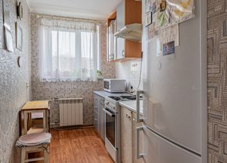 Продам 2-комнатную квартиру, 43.2 м2, Свердловская область, улица Академика Бардина, 19