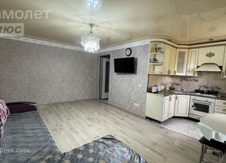 Продаю трехкомнатную квартиру, 57 м2, Грозный, улица Нахимова, 162