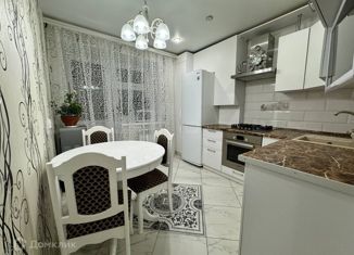 Продаю 3-комнатную квартиру, 65.8 м2, Зеленодольск, проспект Строителей, 18