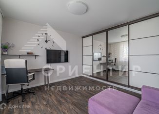 Продам 2-комнатную квартиру, 50.8 м2, Первоуральск, улица Трубников, 44
