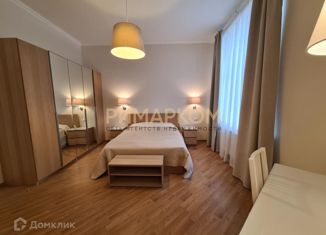 Сдача в аренду 2-ком. квартиры, 74.6 м2, Троицк, Физическая улица, 18