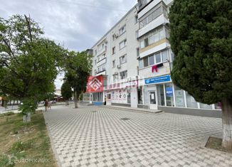 Продам 2-комнатную квартиру, 61 м2, Севастополь, проспект Октябрьской Революции, 67