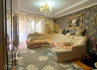 Продаю двухкомнатную квартиру, 50 м2, Темрюк, Октябрьская улица, 79