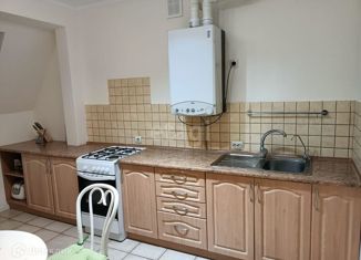 Продается 4-комнатная квартира, 106.4 м2, Гурьевск, Янтарная улица, 5