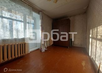 Продается 2-комнатная квартира, 40.9 м2, Иваново, улица Маршала Василевского, 4