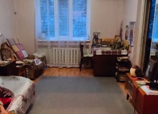 Продажа 2-комнатной квартиры, 44.3 м2, Новокубанск, улица Кутузова, 12