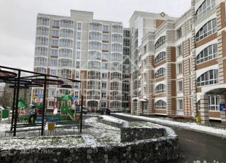 Сдается 3-ком. квартира, 72 м2, Хакасия, улица Комарова, 24