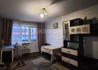 Продам двухкомнатную квартиру, 43.7 м2, Междуреченск, Октябрьская улица, 27