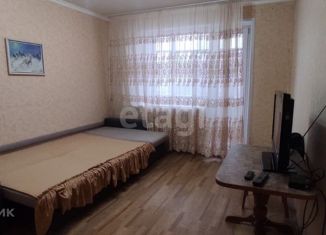 Продам 2-комнатную квартиру, 47.7 м2, Нижнекамск, проспект Вахитова, 32