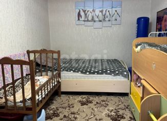 Продаю 2-ком. квартиру, 39 м2, село Белогорье, Заводская улица, 5