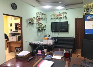 Продаю офис, 42.8 м2, Сургут, Университетская улица, 7