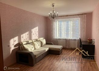 Продается 1-комнатная квартира, 35.7 м2, село Осиново, улица Гайсина, 2, ЖК Радужный