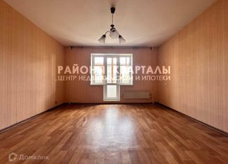 Продаю двухкомнатную квартиру, 52.8 м2, Челябинск, улица Салавата Юлаева, 1А
