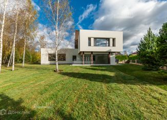 Продаю дом, 600 м2, коттеджный поселок Монтевиль