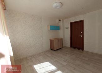 Продаю комнату, 12.5 м2, Ижевск, улица Гагарина, 32, Ленинский район