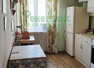 Продажа трехкомнатной квартиры, 64 м2, Брянск, улица Гончарова, 82