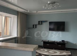 Сдам в аренду 3-ком. квартиру, 110 м2, Тюмень, улица Восстания, 19к1, Калининский округ