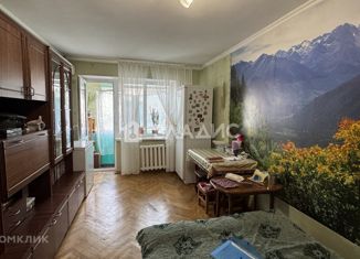 Продам 2-комнатную квартиру, 45.2 м2, посёлок городского типа Яблоновский, улица Андрухаева, 43