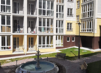 Продам 1-ком. квартиру, 54 м2, посёлок городского типа Янтарный, улица Балебина, 13б