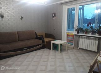 Продается трехкомнатная квартира, 72.8 м2, поселок Родники, Юбилейная улица, 3