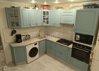 Продажа 2-комнатной квартиры, 52.2 м2, Омск, улица Бородина, 4/3, Советский округ