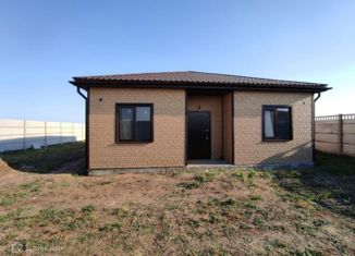 Продается дом, 109 м2, село Уютное, Садовая улица