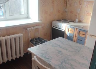 Продается 2-комнатная квартира, 33 м2, Курган, Чернореченская улица, 65, район Рябково