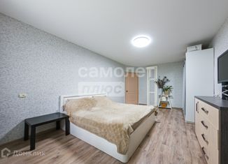 Продается 3-комнатная квартира, 61.4 м2, Екатеринбург, метро Уралмаш, Кировградская улица, 7