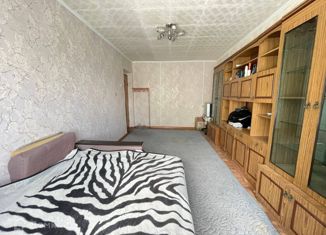 Продается двухкомнатная квартира, 45 м2, Новочеркасск, улица Калинина, 69