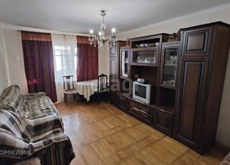 Продается 3-комнатная квартира, 61.3 м2, Черкесск, проспект Ленина, 59