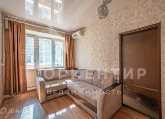 Продажа 2-комнатной квартиры, 44.4 м2, Екатеринбург, Конотопская улица, 4, Конотопская улица
