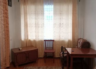 Продается двухкомнатная квартира, 44 м2, Мыски, 9-й квартал, 4