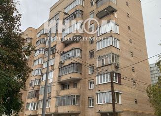 Продам 1-комнатную квартиру, 37 м2, Москва, Карельский бульвар, 5, САО