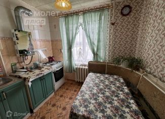 Продаю 2-комнатную квартиру, 49 м2, село Урман, Центральная улица, 13