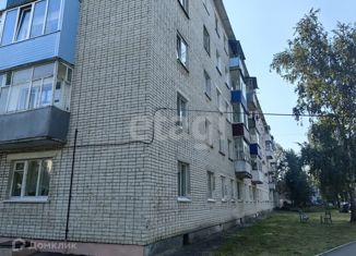 Продается 2-комнатная квартира, 39.9 м2, Трубчевск, Брянская улица, 44