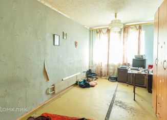 Продам четырехкомнатную квартиру, 72 м2, поселок городского типа Разумное, улица Филиппова, 4