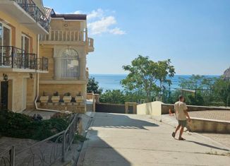 Продается таунхаус, 174 м2, поселок городского типа Новый Свет, улица Льва Голицына, 4Б