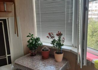 Продается 2-ком. квартира, 84.3 м2, Ставрополь, переулок Макарова, 8, микрорайон № 18