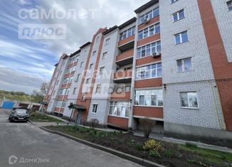 Продаю 2-ком. квартиру, 66.1 м2, Курская область, улица Энгельса, 18А