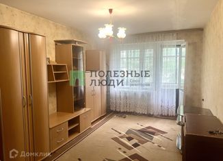 Продаю однокомнатную квартиру, 32 м2, Саратовская область, Волгоградская улица, 4