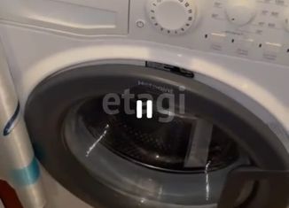 Аренда 1-ком. квартиры, 36 м2, Омск, улица Масленникова, 15, Центральный округ