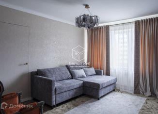 Продам 3-комнатную квартиру, 74 м2, Красноярский край, Караульная улица, 40