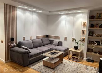 Продается 2-ком. квартира, 37.5 м2, Москва, Хорошёвское шоссе, 36Б, метро Беговая