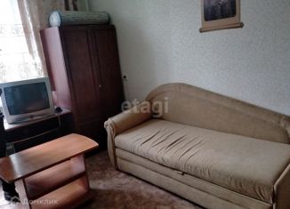 Сдаю в аренду 1-ком. квартиру, 17 м2, Тобольск, 6-й микрорайон, 28А