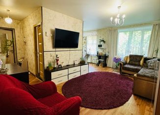 Продажа 2-комнатной квартиры, 43 м2, Комсомольск-на-Амуре, улица Сидоренко, 32