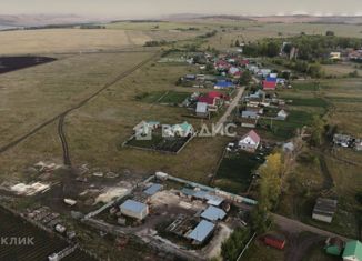 Продаю земельный участок, 11 сот., село Петровское, улица Монтажников, 36