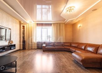 Продается трехкомнатная квартира, 150 м2, Тюмень, улица Кузнецова, 13, Калининский округ