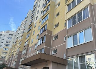 Продажа 1-ком. квартиры, 40 м2, Владимир, улица Фатьянова, 18